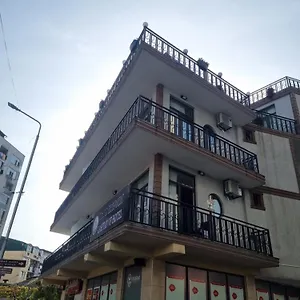 https://casipan-vf.batumihotels.net