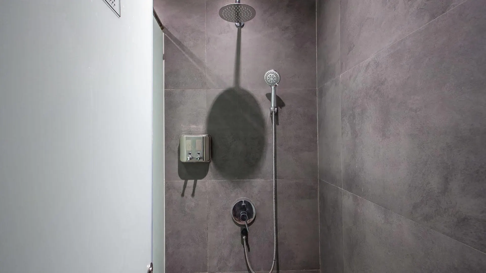 H-Ostel Bali (Adults Only) Hostel Kuta
